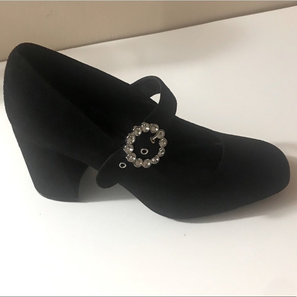 Forever 21 Faux Suede Block Heels. Size 8.5